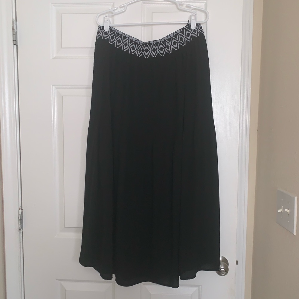 Woman’s Maxi Skirt